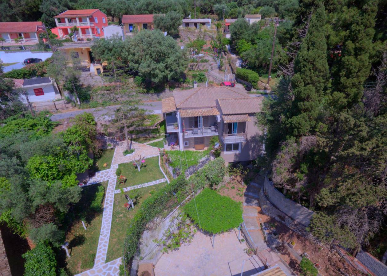 Ionian Paths Daire Perama  Dış mekan fotoğraf