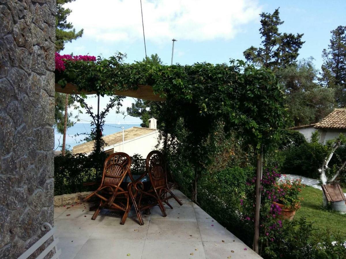 Ionian Paths Daire Perama  Dış mekan fotoğraf